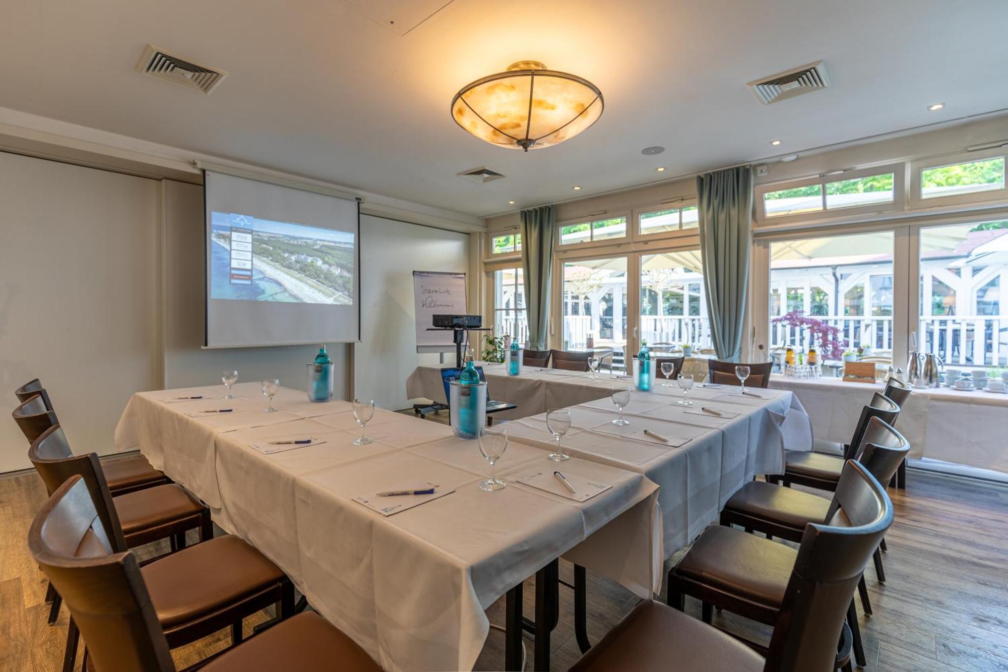 Hotel Polar-Stern Ostseebad Kühlungsborn Buitenkant foto